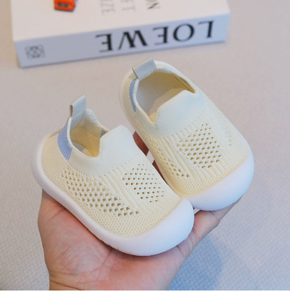 Snug Cubs Slip-On